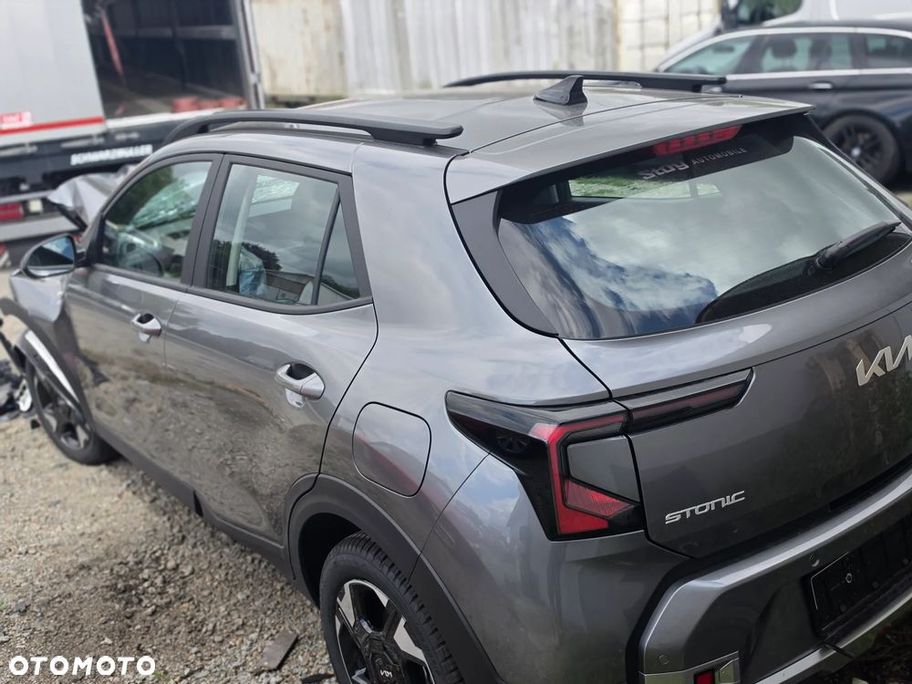 Kia Stonic 1.0 T-GDI 100 OPF DCT7 Edition 7 - 14