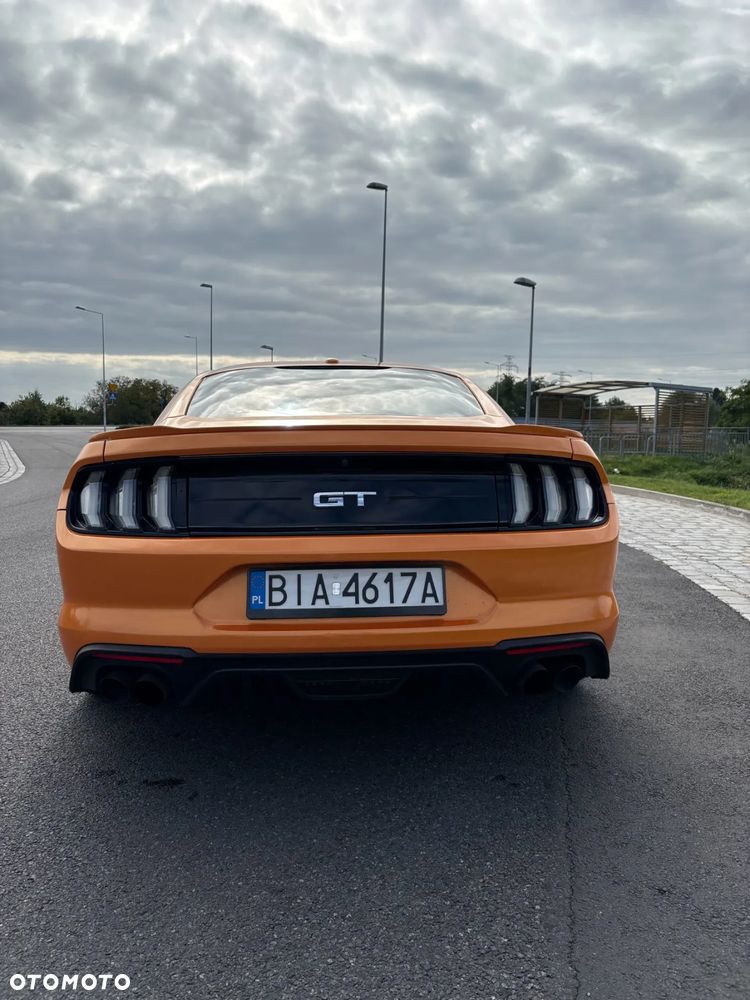 Ford Mustang 5.0 V8 GT - 6