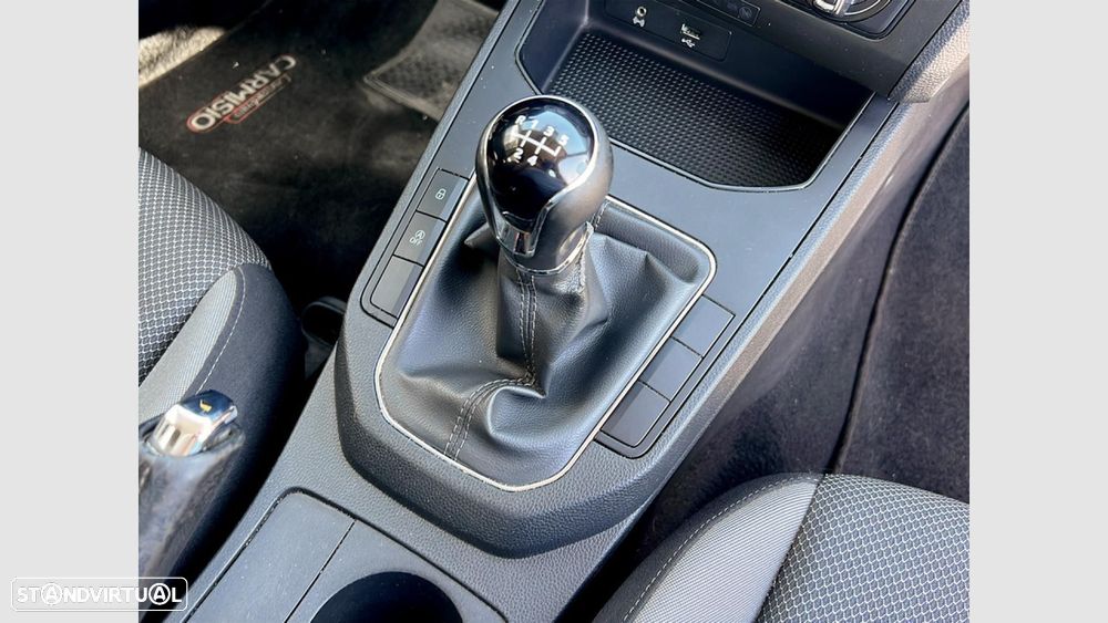 SEAT Ibiza 1.0 Reference - 23