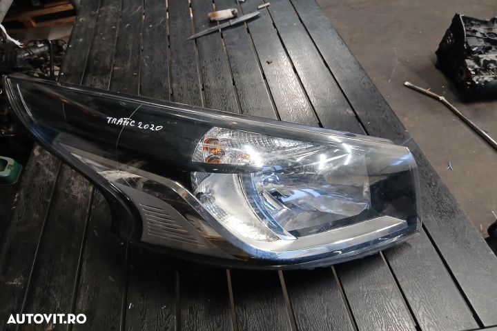 Far dreapta 260107274R CLEMA RUPTA 260107274R CLEMA RUPTA Renault Tra - 2