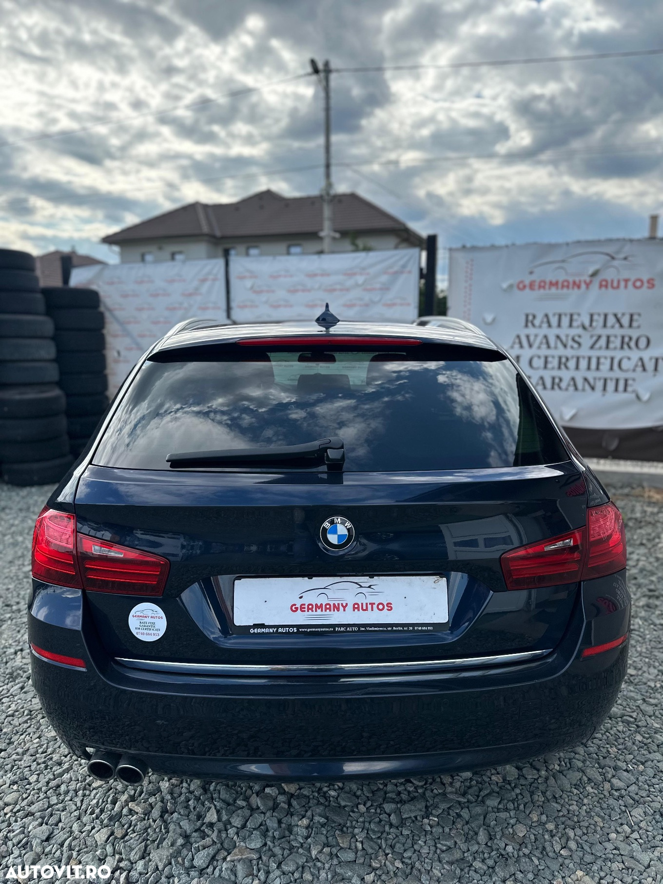 BMW Seria 5 520d xDrive Touring Aut. Luxury Line - 11