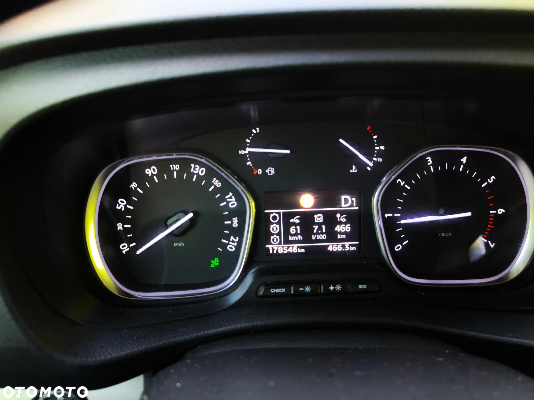 Citroën SpaceTourer - 11