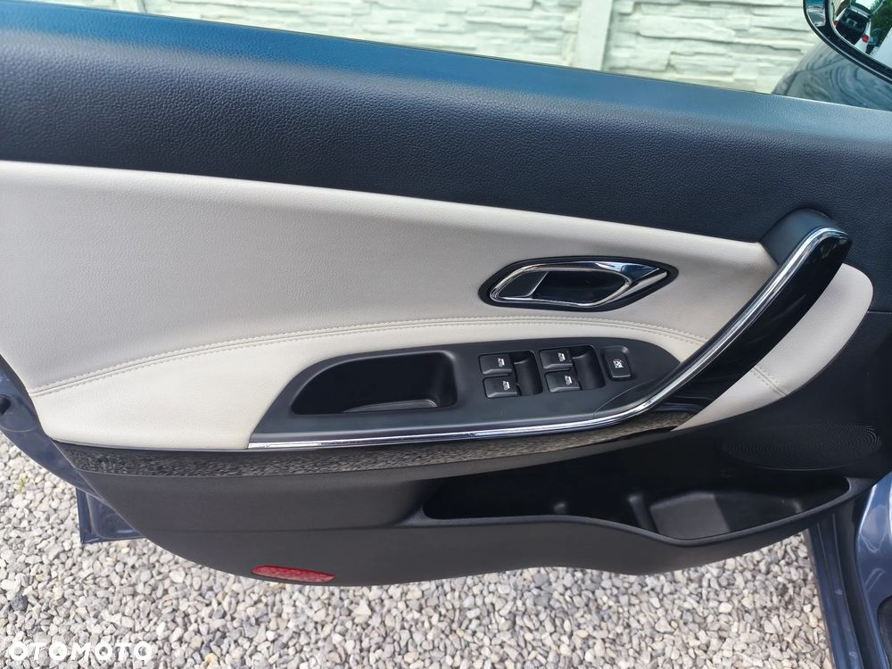 Kia Ceed 1.6 GDI DCT Platinum Edition - 22