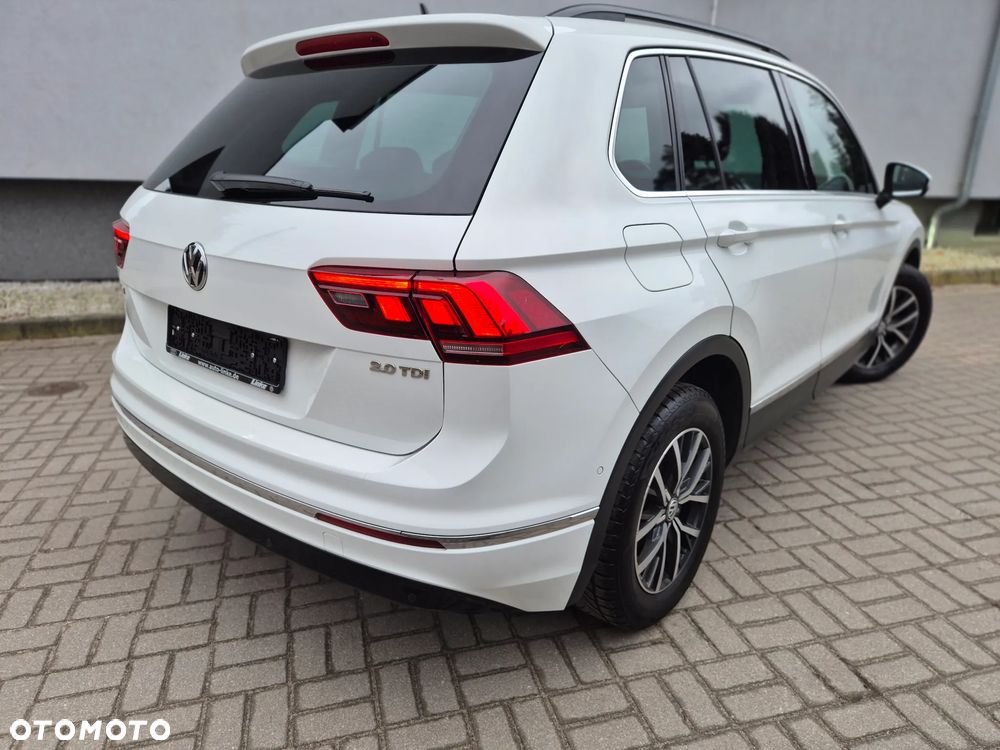 Volkswagen Tiguan 2.0 TDI SCR BlueMotion Technology Sport & Style - 3