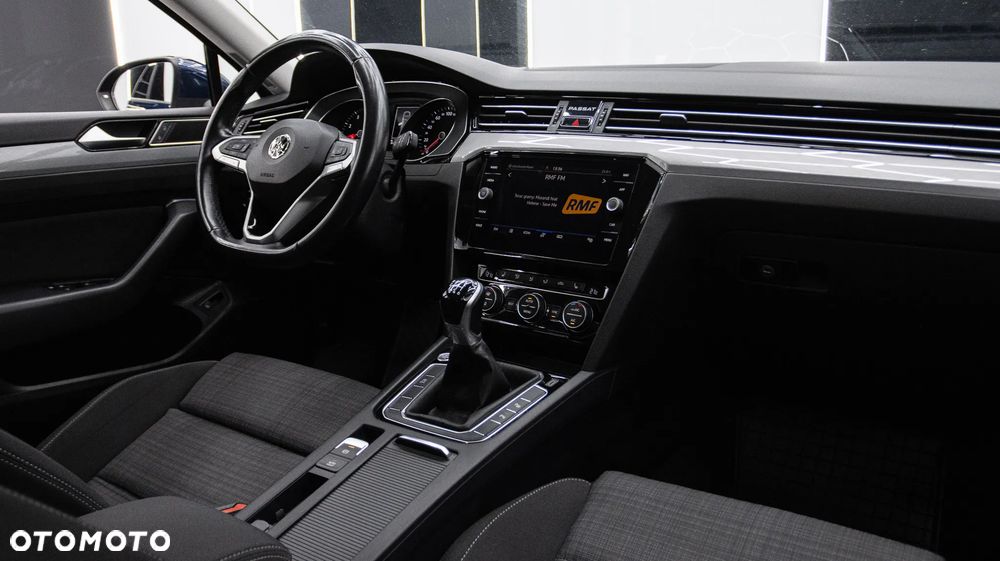 Volkswagen Passat Variant 1.5 TSI EVO Business - 16