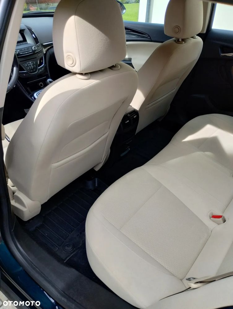 Opel Insignia - 13