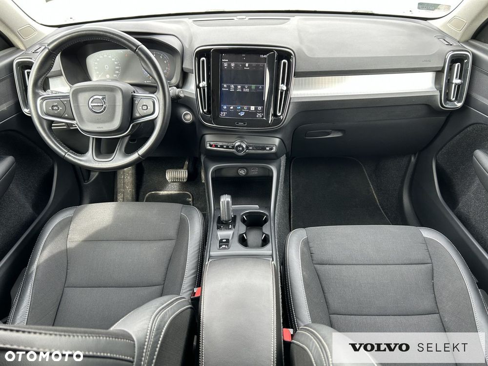 Volvo XC 40 - 23