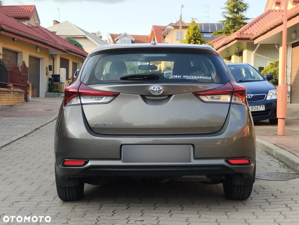 Toyota Auris 1.6 Active - 5