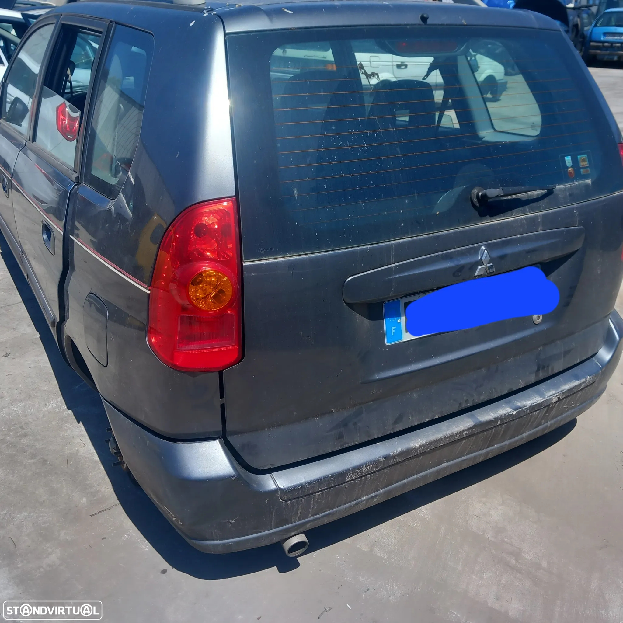 Mala para choques e farolins mitsubishi space star ano 2004 - 3
