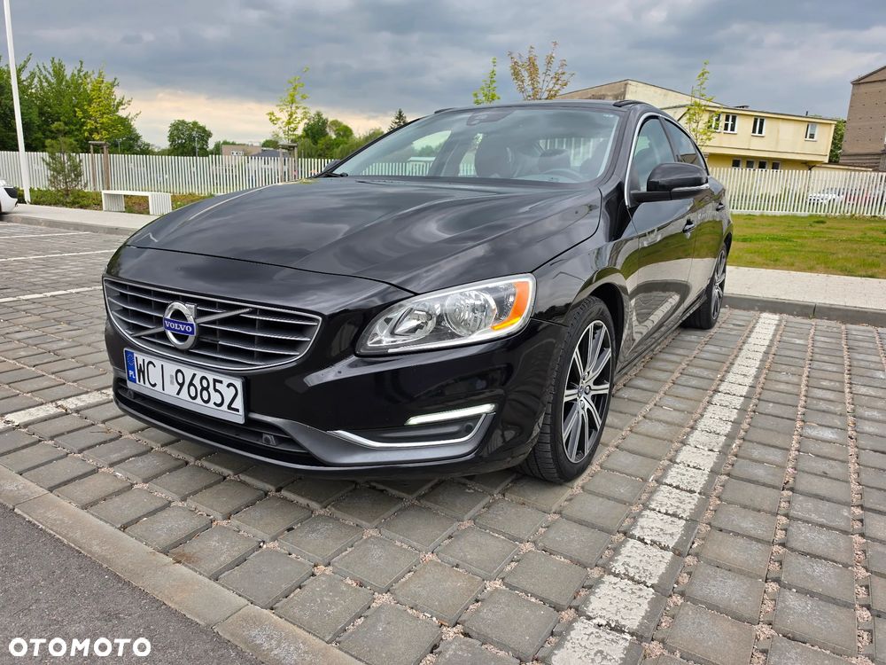 Volvo S60 - 1