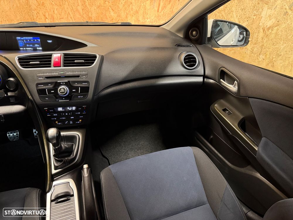 Honda Civic Tourer 1.6 i-DTEC Sport - 16