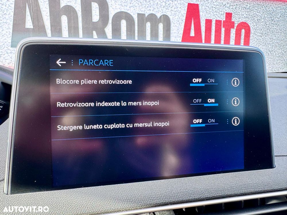 Peugeot 3008 1.2 PureTech S&S EAT8 Allure - 15