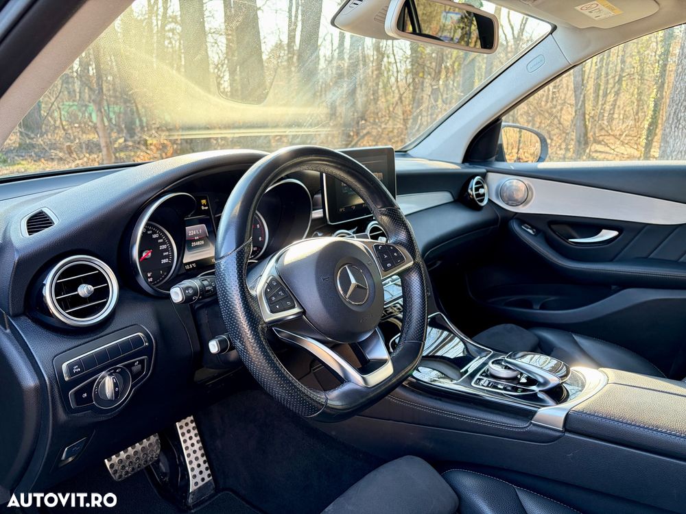 Mercedes-Benz GLC 250 d 4MATIC 9G-TRONIC AMG Line - 15