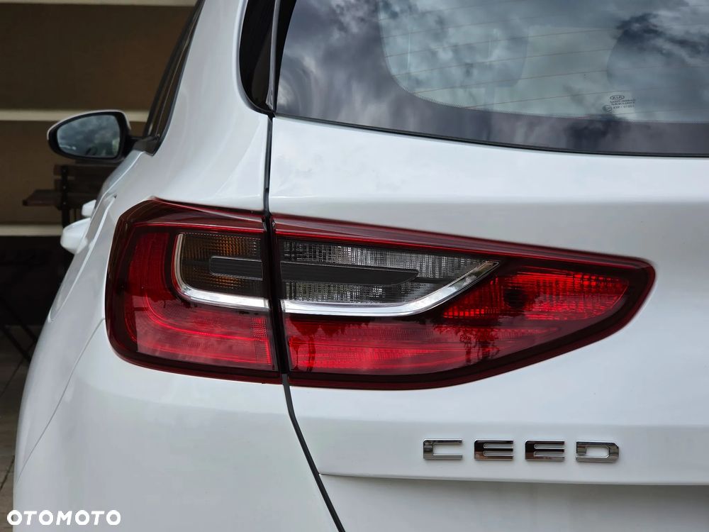 Kia Ceed 1.4 CVVT Attract - 36