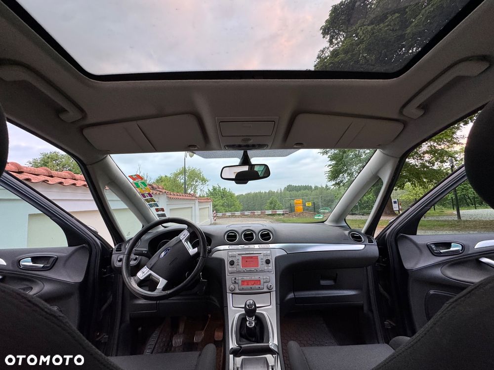 Ford S-Max - 15