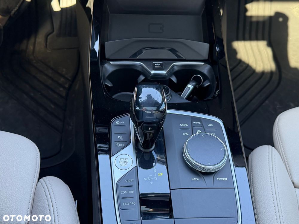 BMW Seria 2 225i xDrive Sport-Aut Sport Line - 17