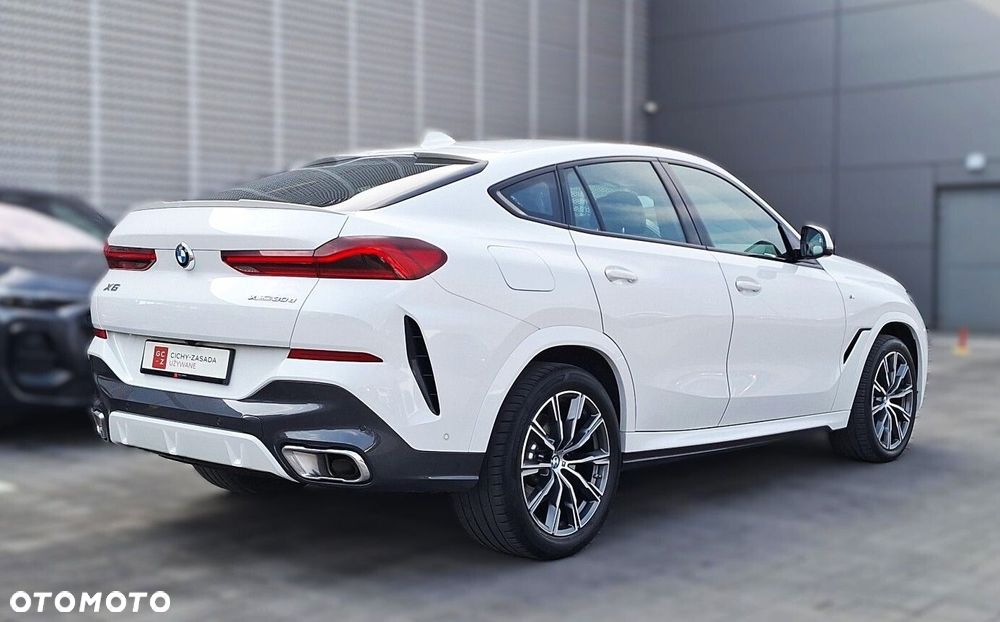 BMW X6 - 35