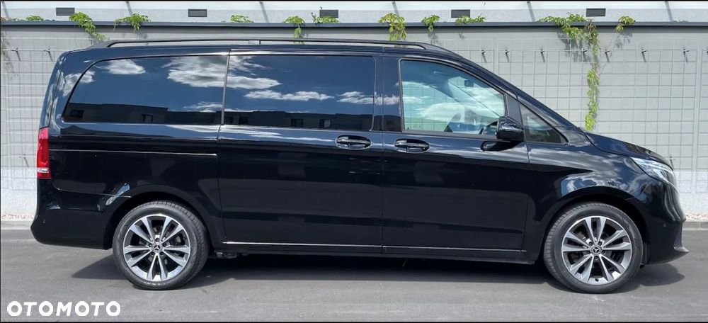 Mercedes-Benz Klasa V - 8