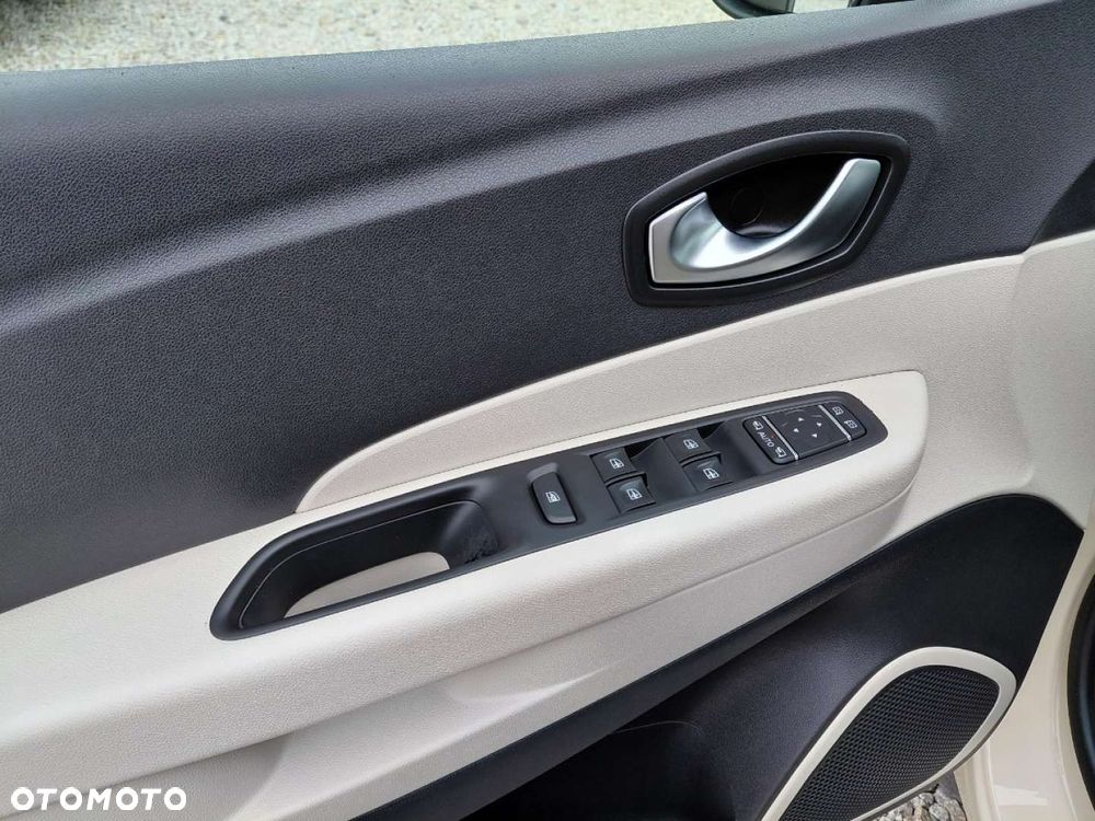Renault Captur - 9