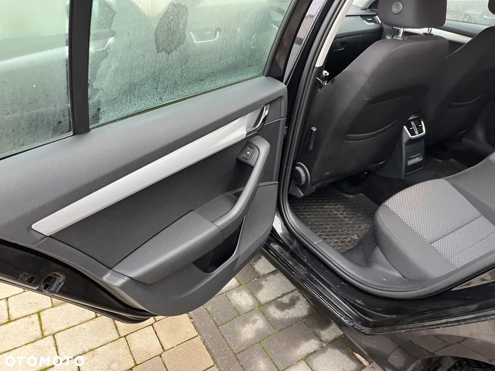 Skoda Octavia 1.6 TDI Ambition - 10