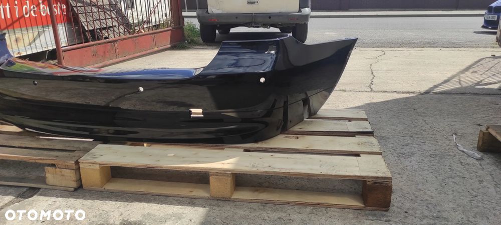 zderzak tył tylny bmw e90 e91 przedlift 04-08r sedan pdc z otworami pod czujniki A96 B39 A83 A22 C08 C06 A96 475 A300 B45 C10 C4W C09 F04 A89 B53 C4E 668 C2S C3N C1M C31 A72 C1X A45 A17 F20 F35 F36 F02 A75 A44 F03 751 F01 F40 F05 F19 C29 F31 B09 C55 F22 B44 C3C F11 C1R B55 B66 F43 F45 C16 B38 C1G A76 F42 C1E B35 F39 C1F C56 C4P C6R C6E F27 C5A B41 C68 C1D U91 C5Y P7Z B01 300 - 7