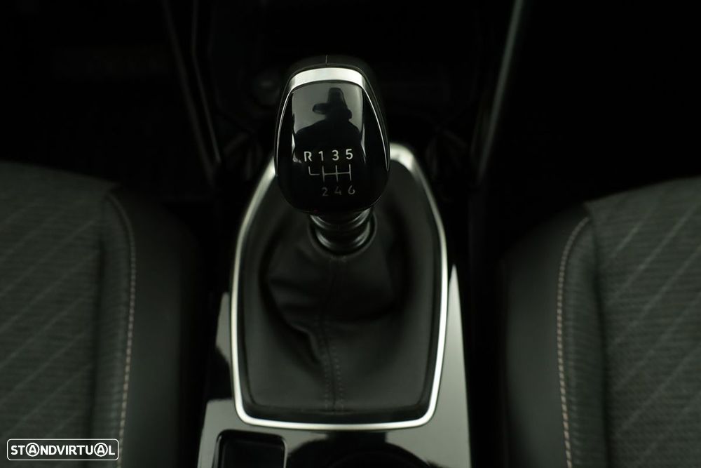 Peugeot 2008 1.2 PureTech Allure - 14