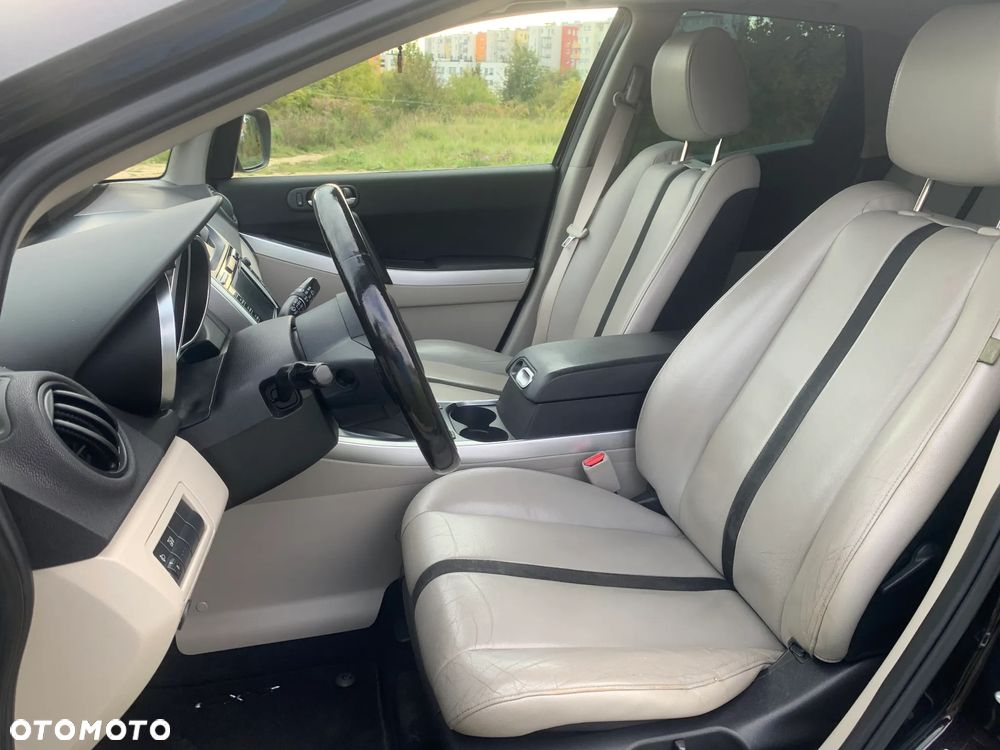 Mazda CX-7 - 9