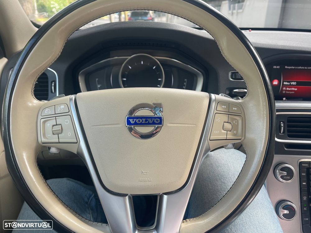 Volvo V60 2.0 D3 Summum Geartronic - 13