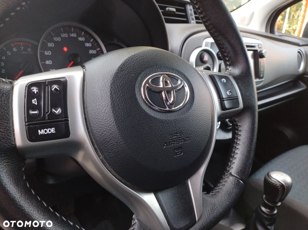 Toyota Yaris 1.33 VVT-i Life - 34
