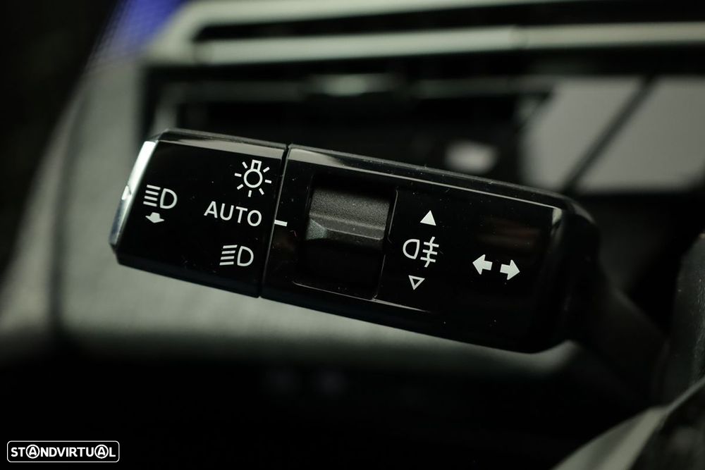 Peugeot 3008 1.2 Hybrid GT e-DCS6 - 15