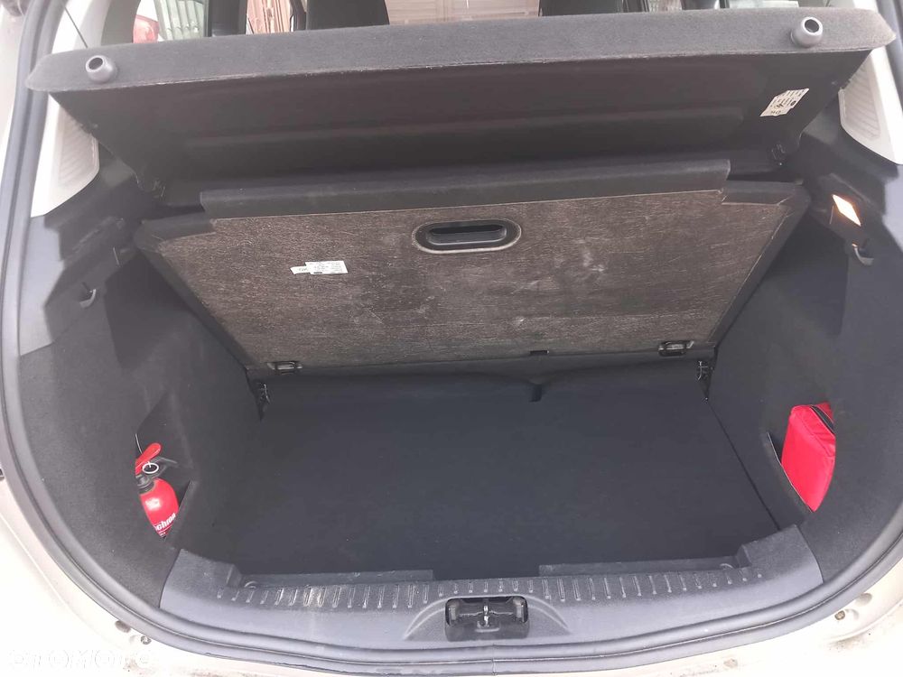 Ford B-MAX - 8