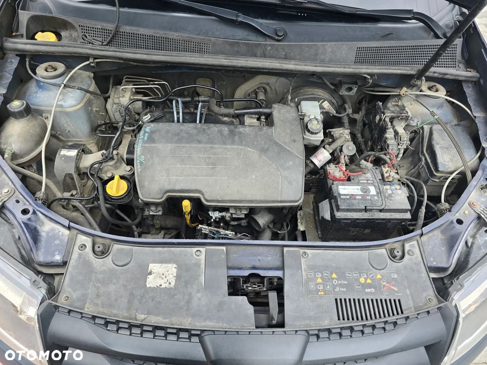 Dacia Sandero - 7