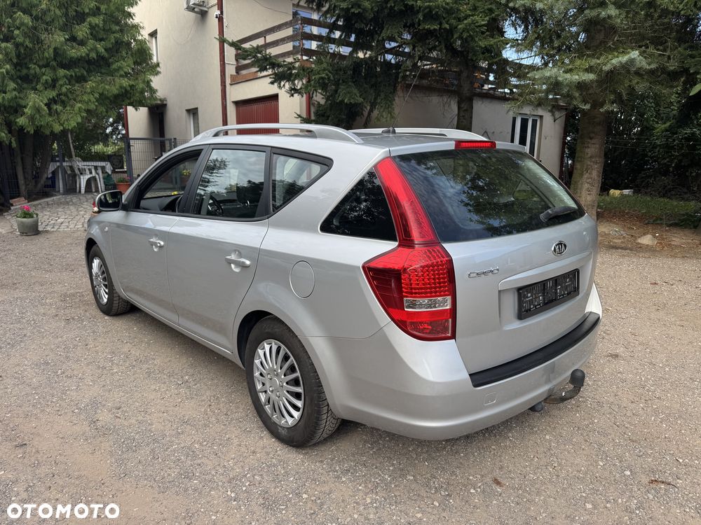 Kia Ceed 1.4 CVVT Attract - 7