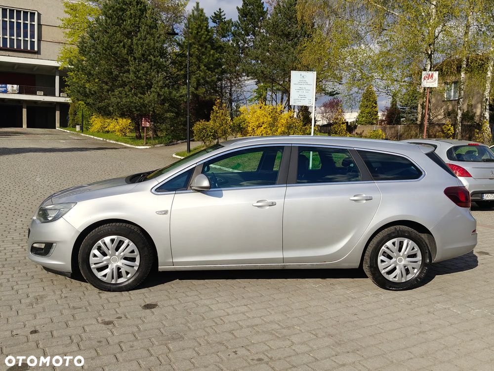 Opel Astra 1.7 CDTI Cosmo - 9