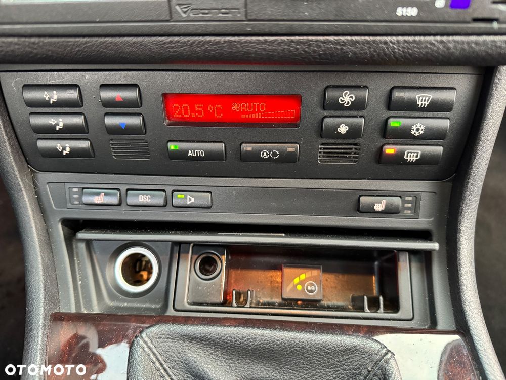 BMW Seria 3 330Ci - 25
