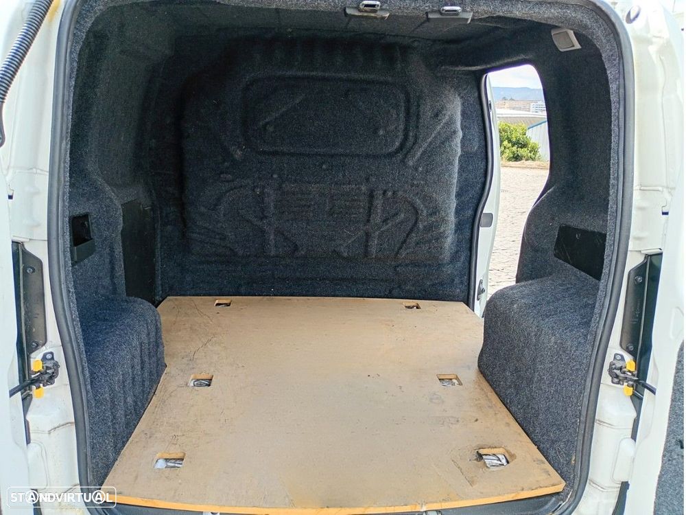 Fiat Fiorino 1.3 M-Jet - 7