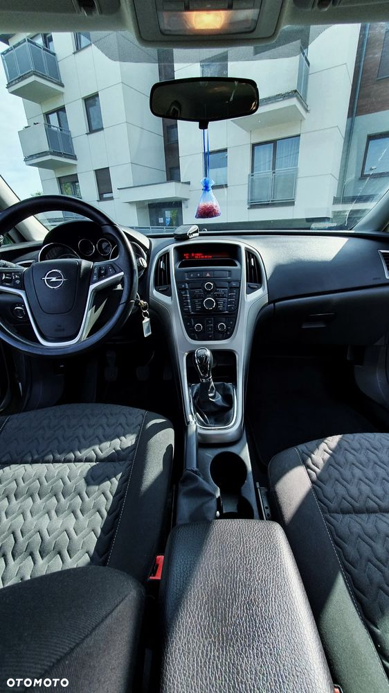 Opel Astra - 9