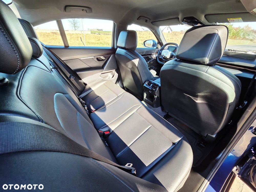 BMW Seria 5 ver-520d-mhev-m-sport - 14