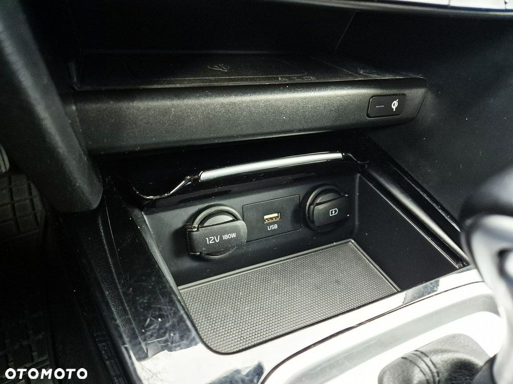 Kia Ceed 1.6 GDI PHEV L Business Line DCT - 23