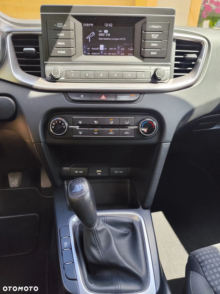 Kia Ceed 1.0 T-GDI S - 9