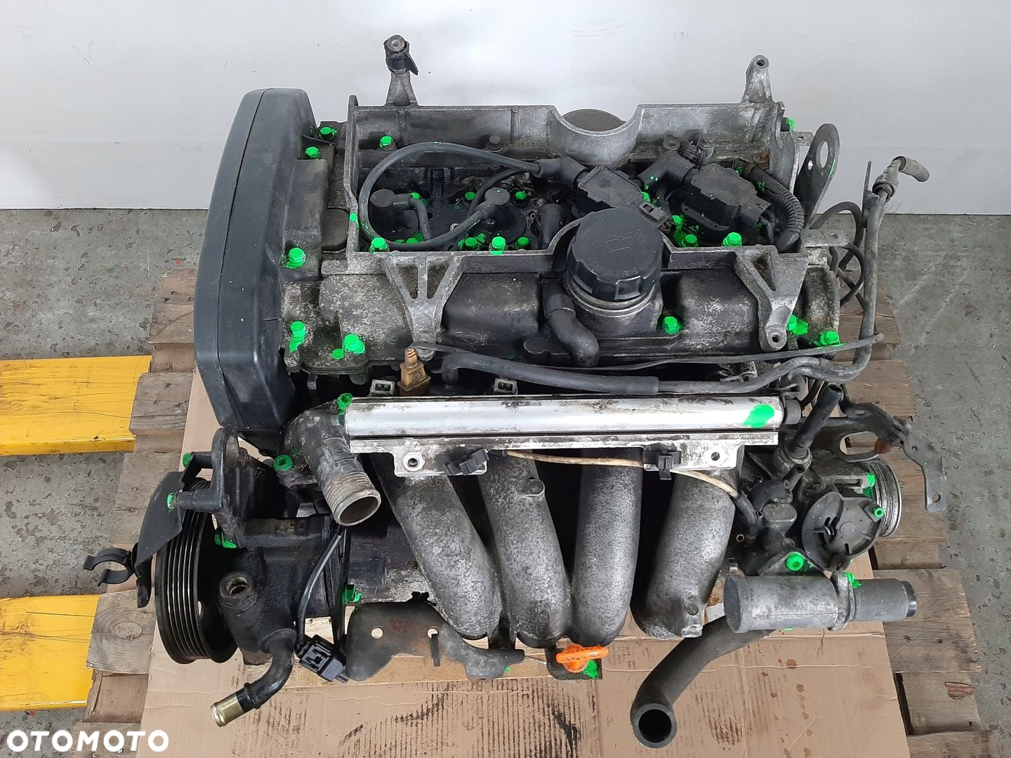 VOLVO S40 1.9 T4 98R SILNIK B4194T 147KW 200KM - 7