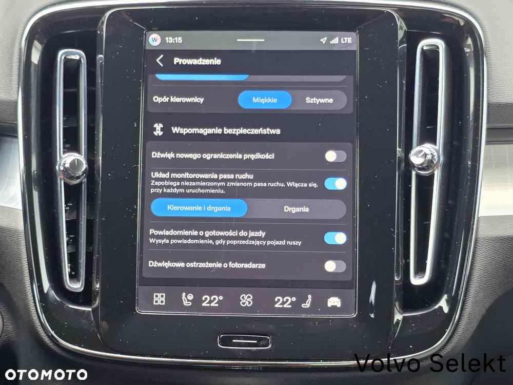 Volvo XC 40 - 25