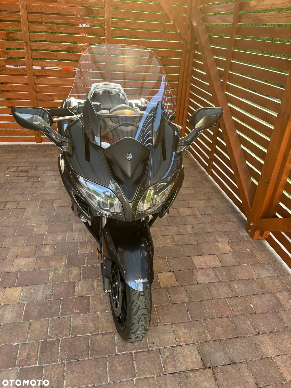 Yamaha FJR - 3