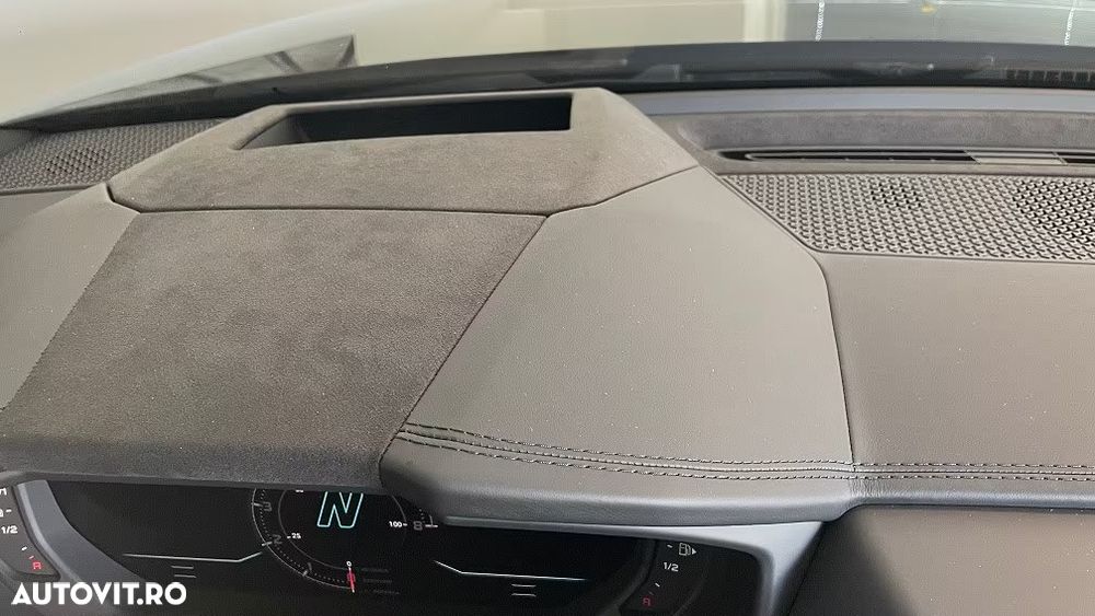 Lamborghini URUS - 11