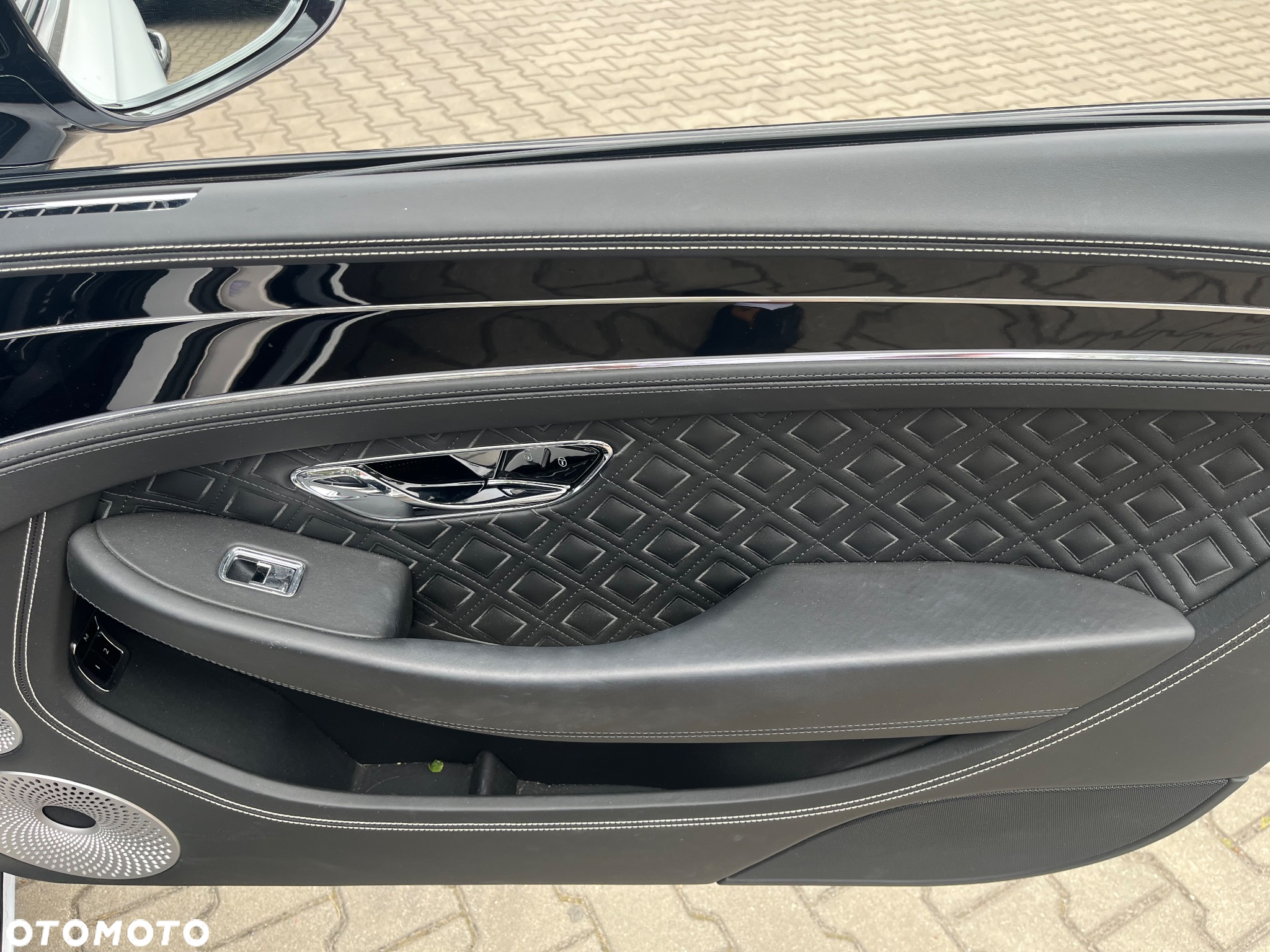 Bentley Continental GT New Convertible - 31