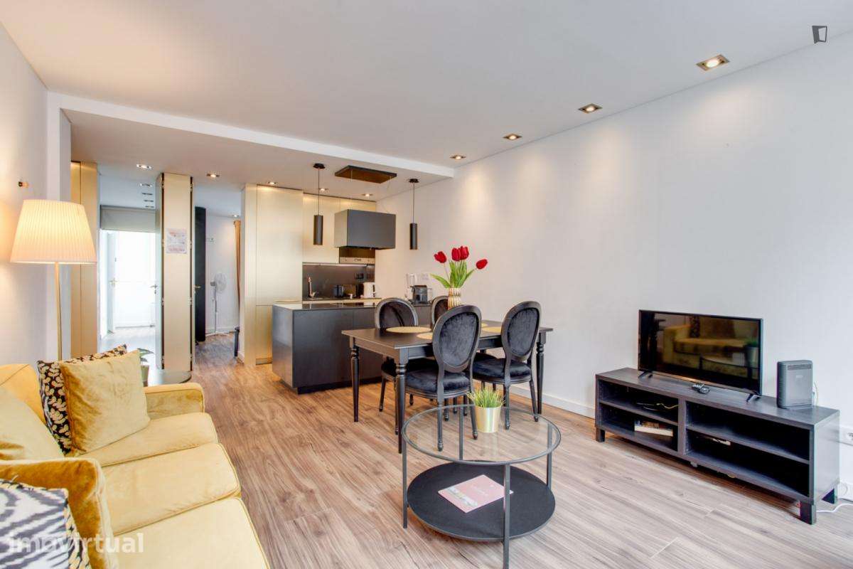 Apartamento com 2 quartos - localizado em Avenida da Liberdade Lisbon - Grande imagem: 3/23