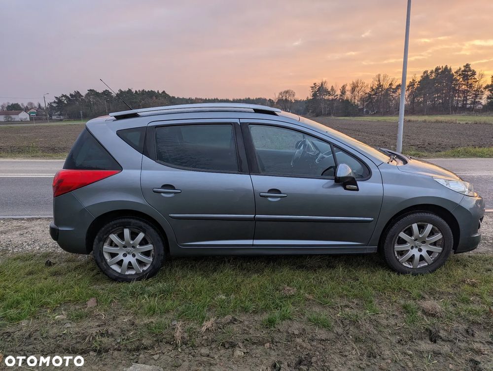 Peugeot 207 1.6 - 1