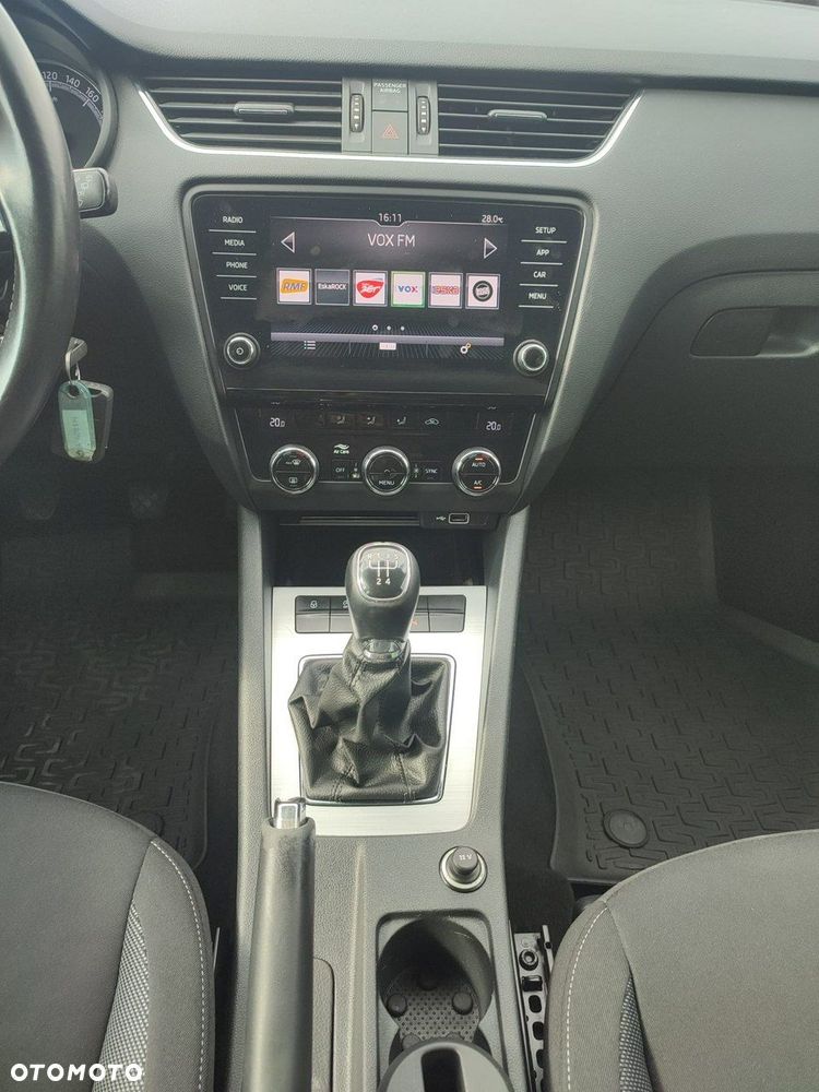 Skoda Octavia - 25