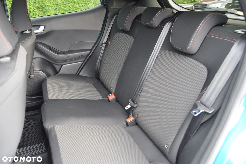 Ford Fiesta 1.0 EcoBoost S&S ST-LINE - 32