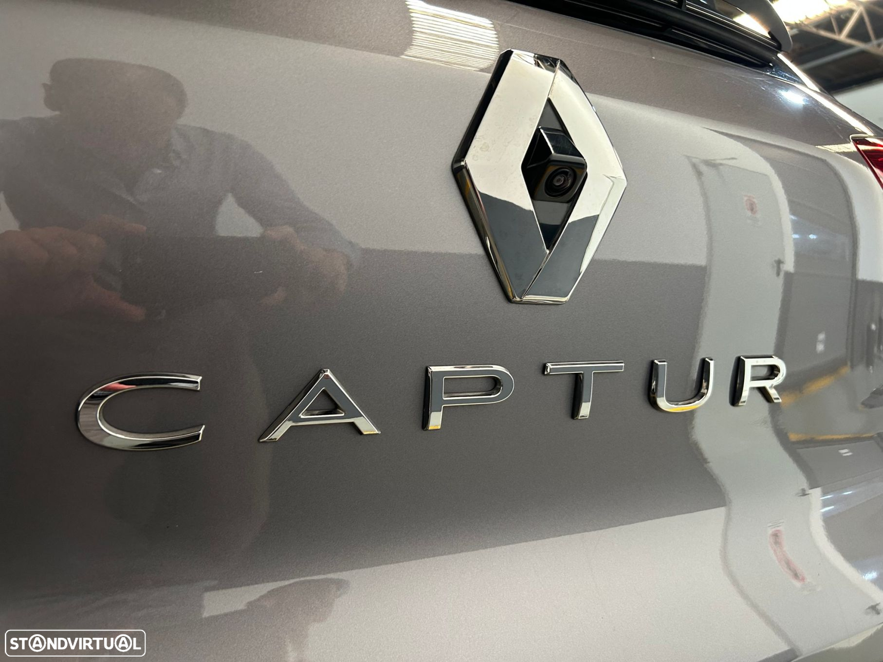 Renault Captur 1.0 TCe Techno - 16